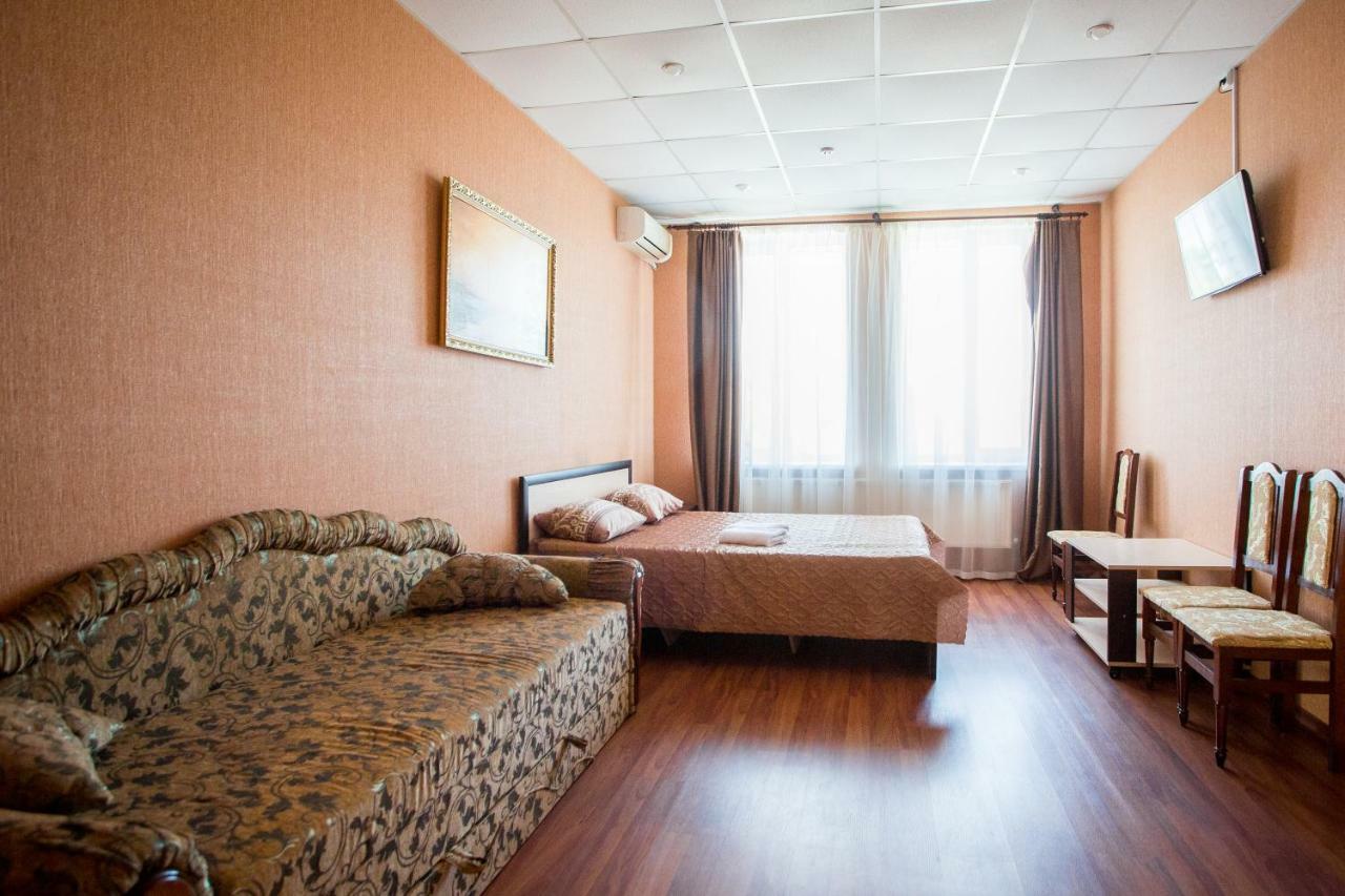 Art Hotel Izmail Buitenkant foto