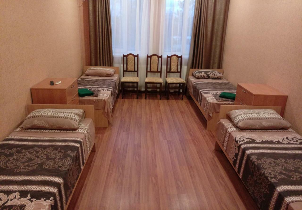 Art Hotel Izmail Buitenkant foto